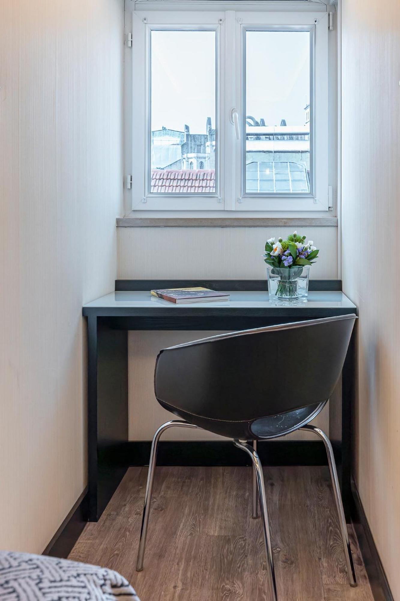 Superior Room Street View